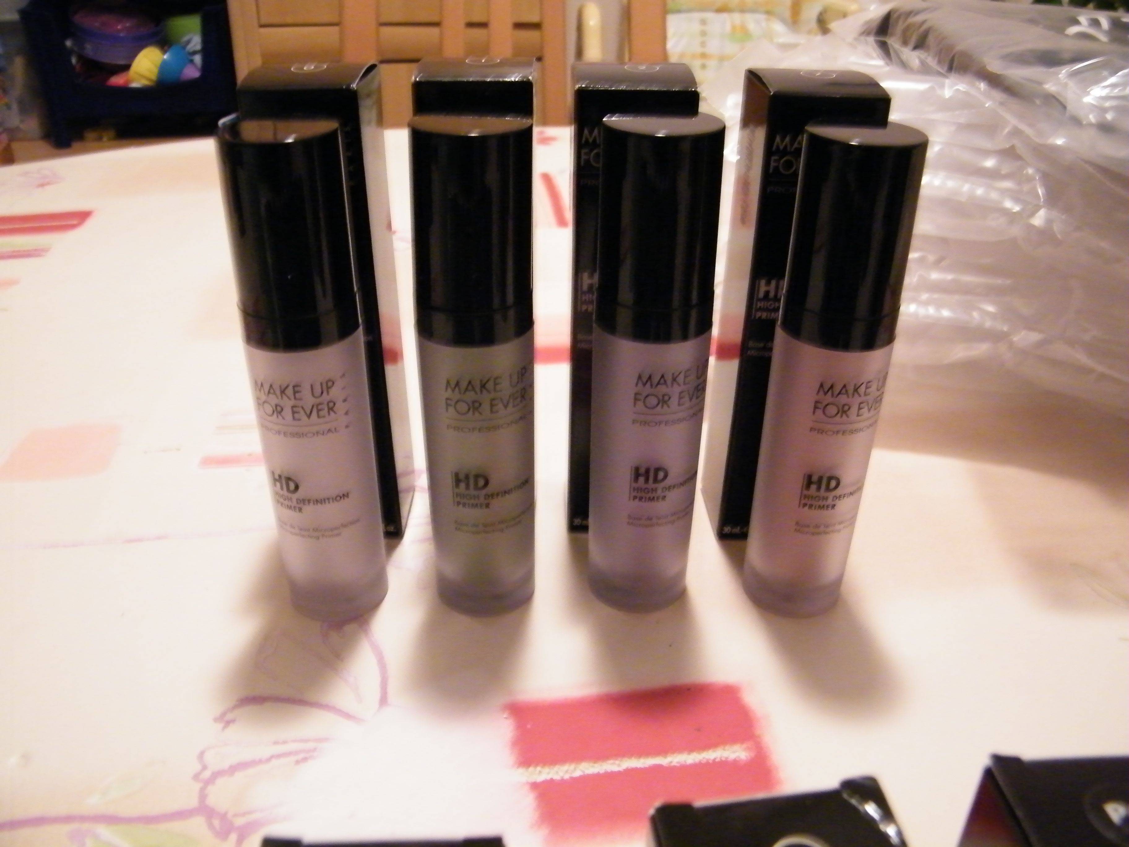 Make up for ever ( base HD)